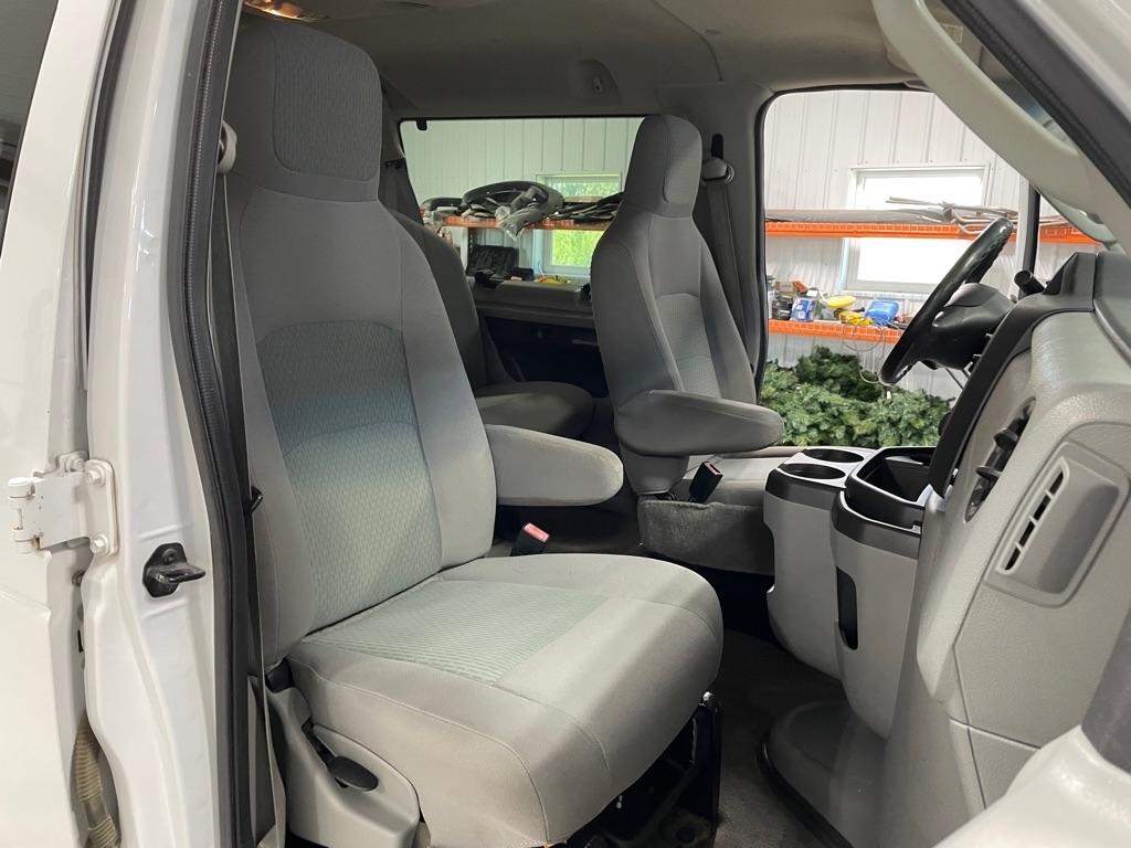 Ford Econoline  2014