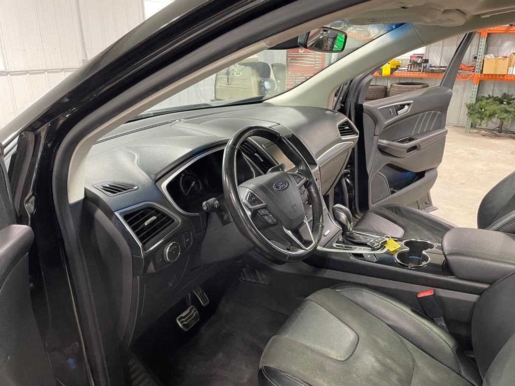 Ford Edge  2015
