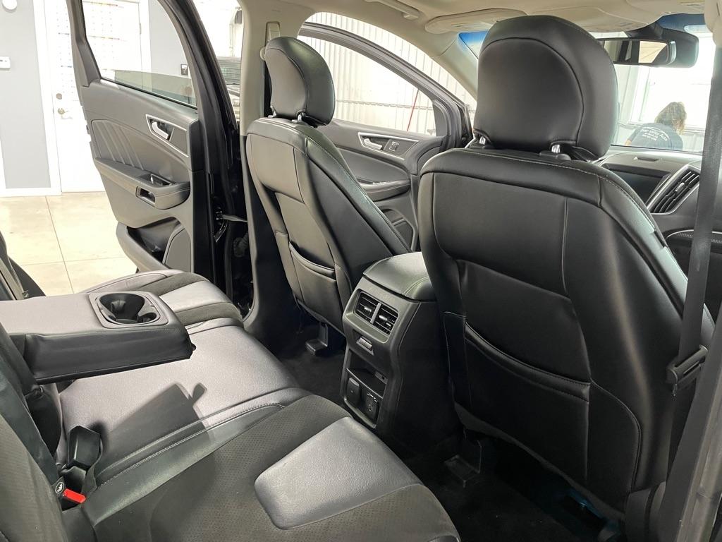 Ford Edge  2015
