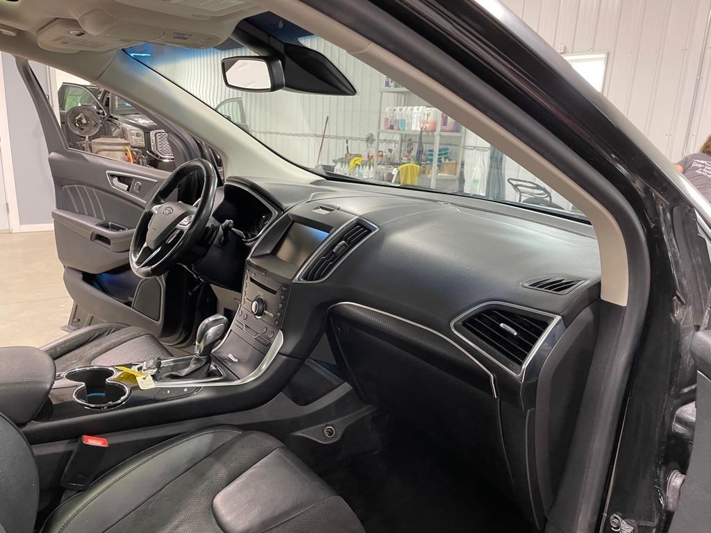Ford Edge  2015
