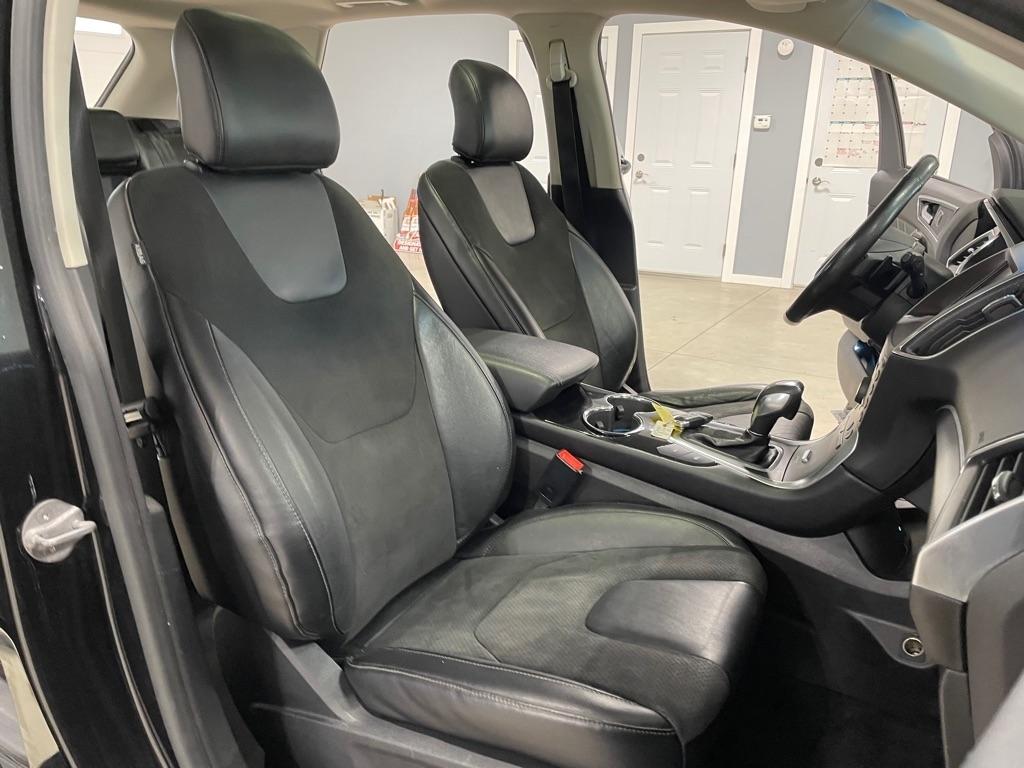 Ford Edge  2015
