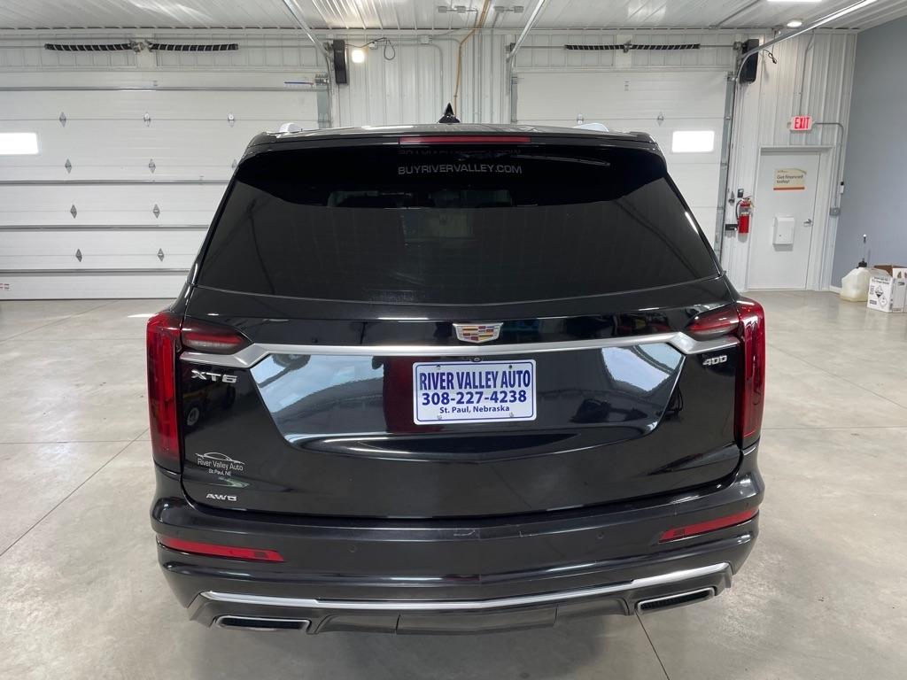 Cadillac XT6  2020