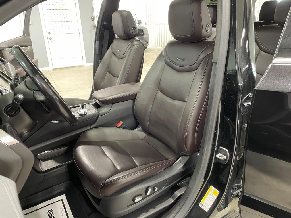 Cadillac XT6  2020