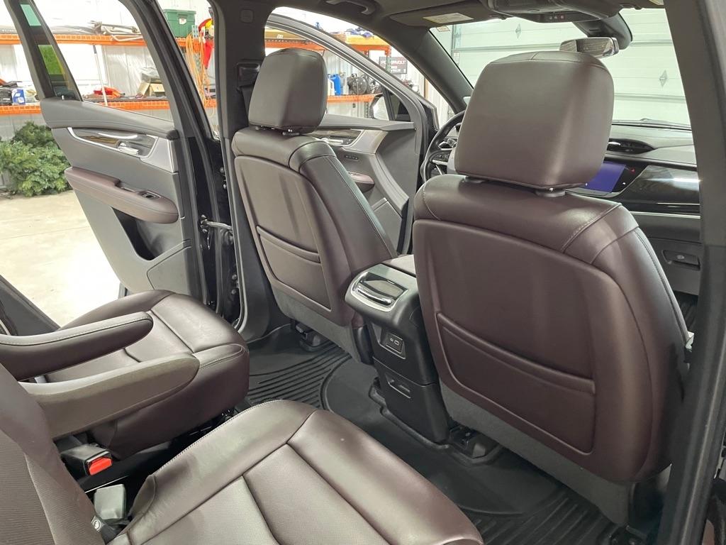 Cadillac XT6  2020