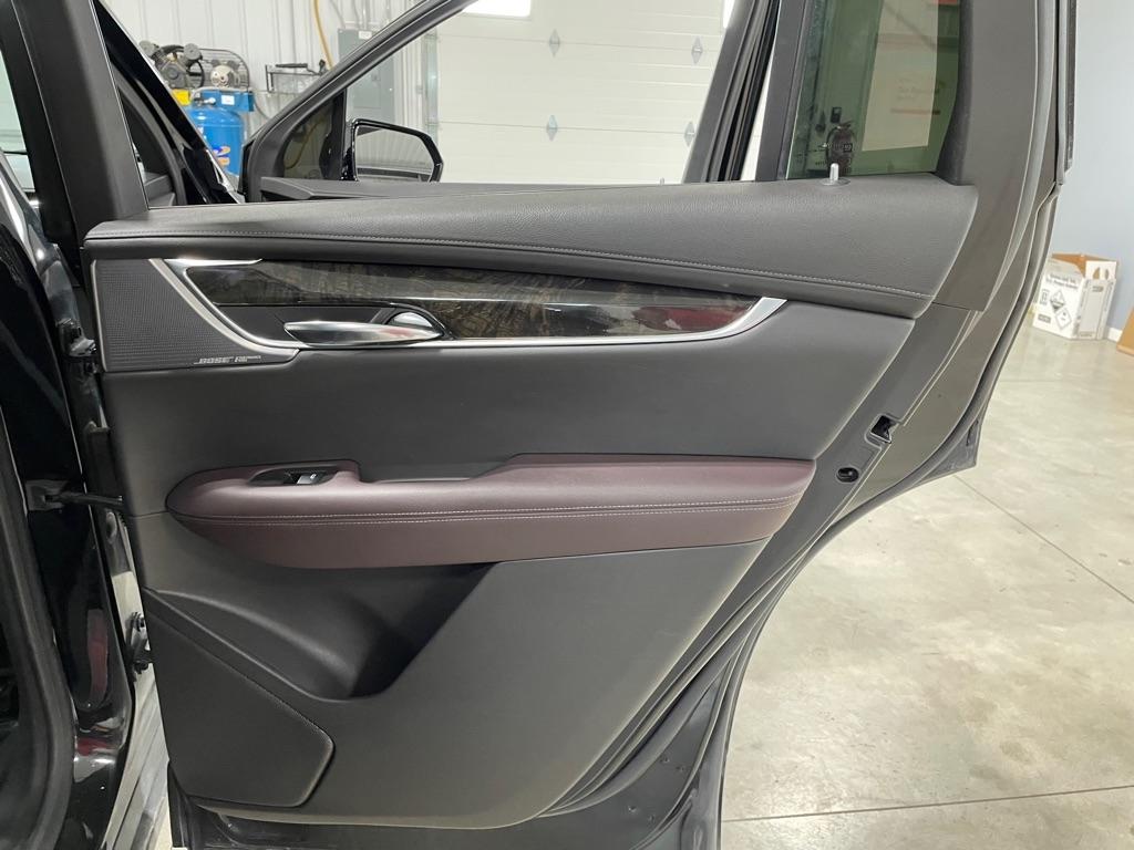 Cadillac XT6  2020