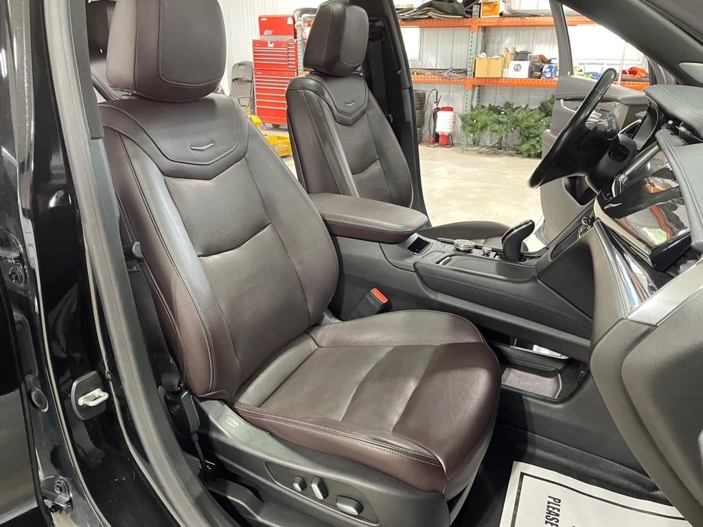Cadillac XT6  2020