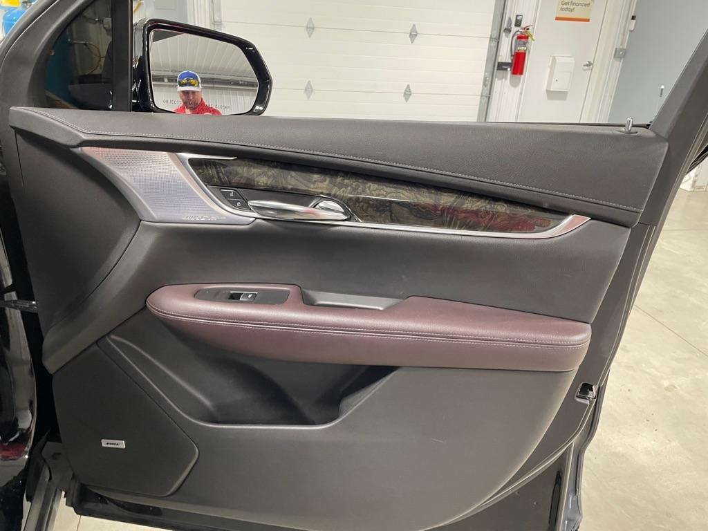 Cadillac XT6  2020