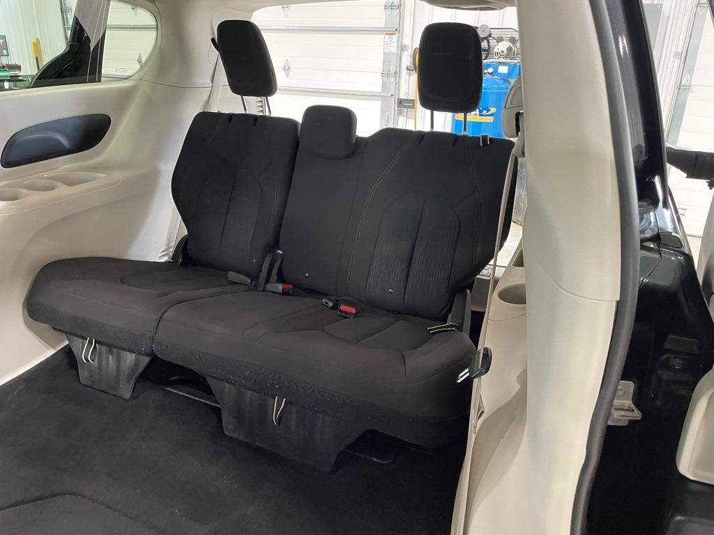 Chrysler Pacifica  2017
