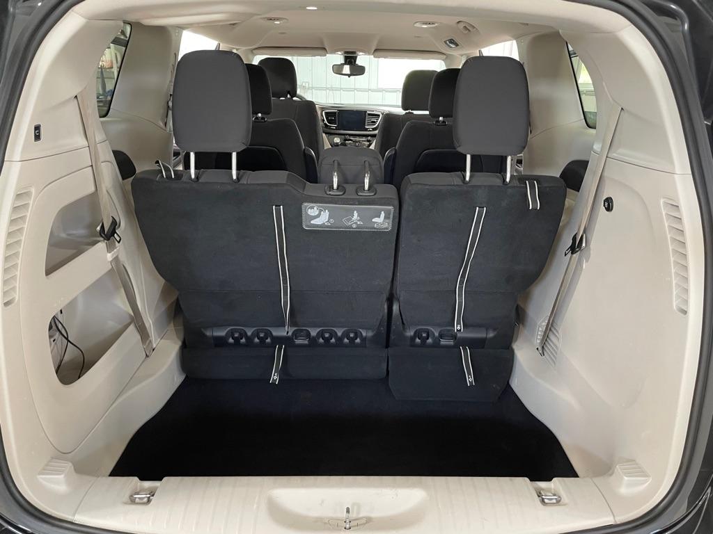 Chrysler Pacifica  2017