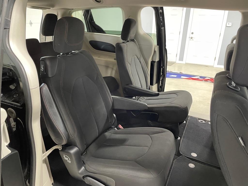Chrysler Pacifica  2017