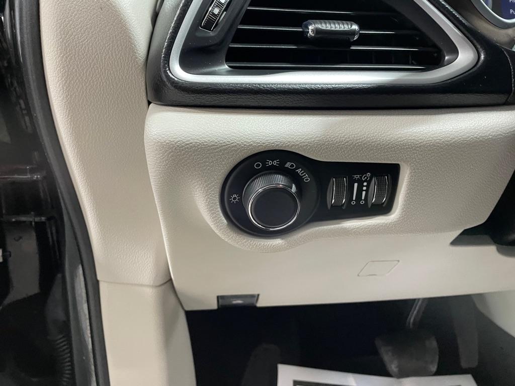 Chrysler Pacifica  2017