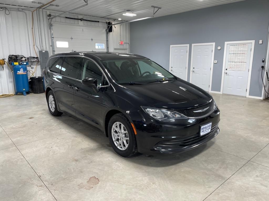 Chrysler Pacifica  2017