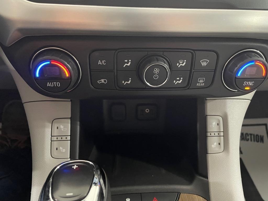 GMC Acadia  2017