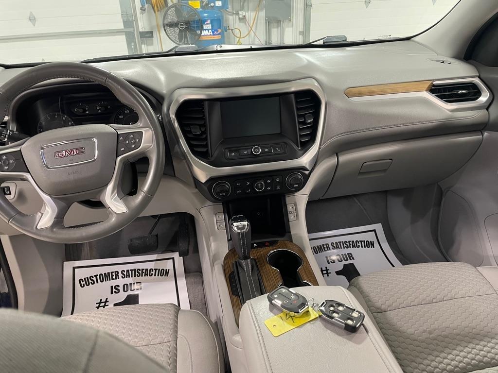 GMC Acadia  2017