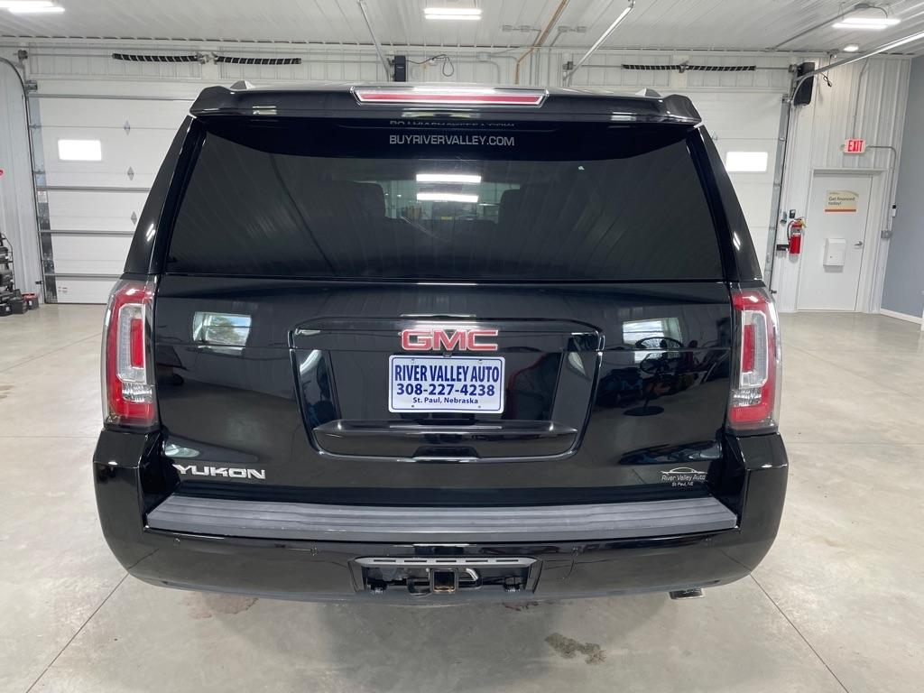 GMC Yukon  2016