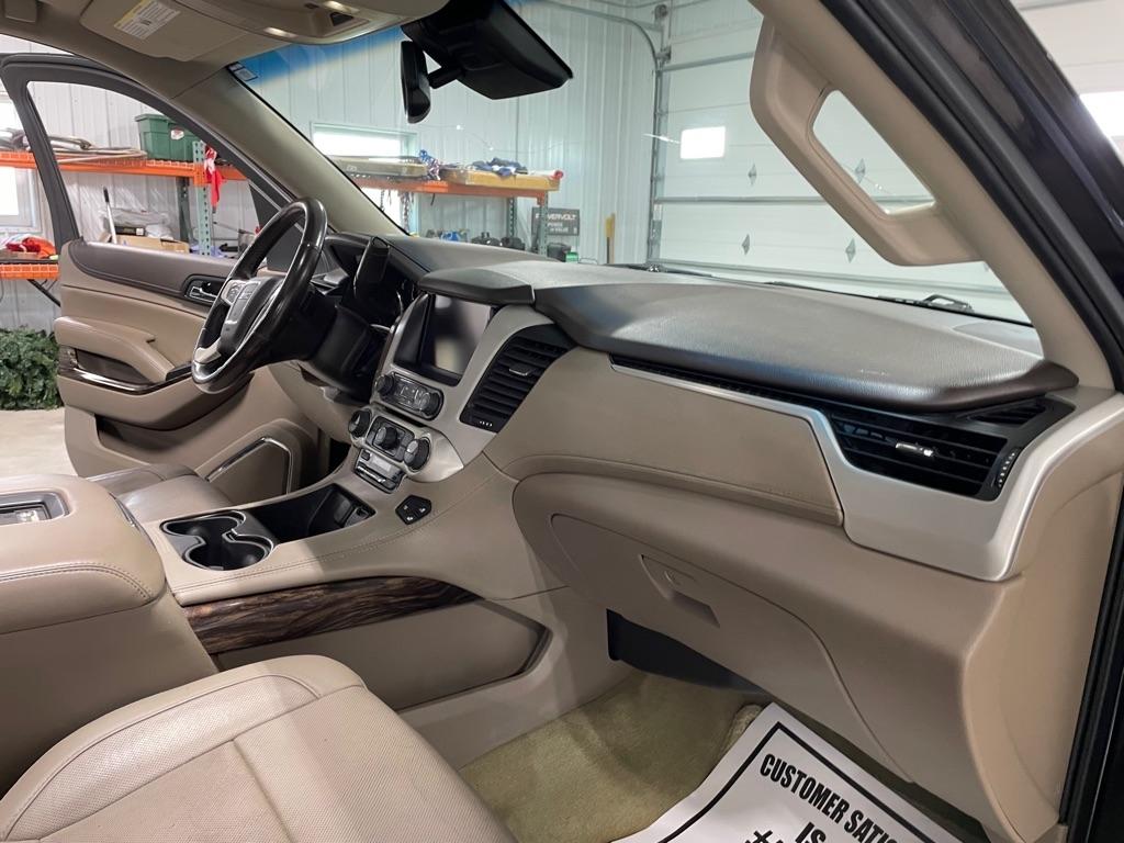 GMC Yukon  2016