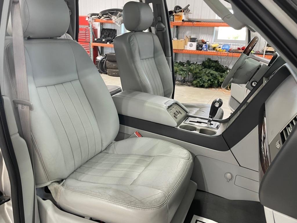 Lincoln Navigator  2005