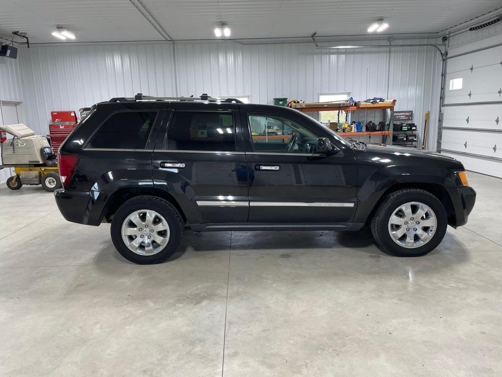 Jeep Grand Cherokee  2010