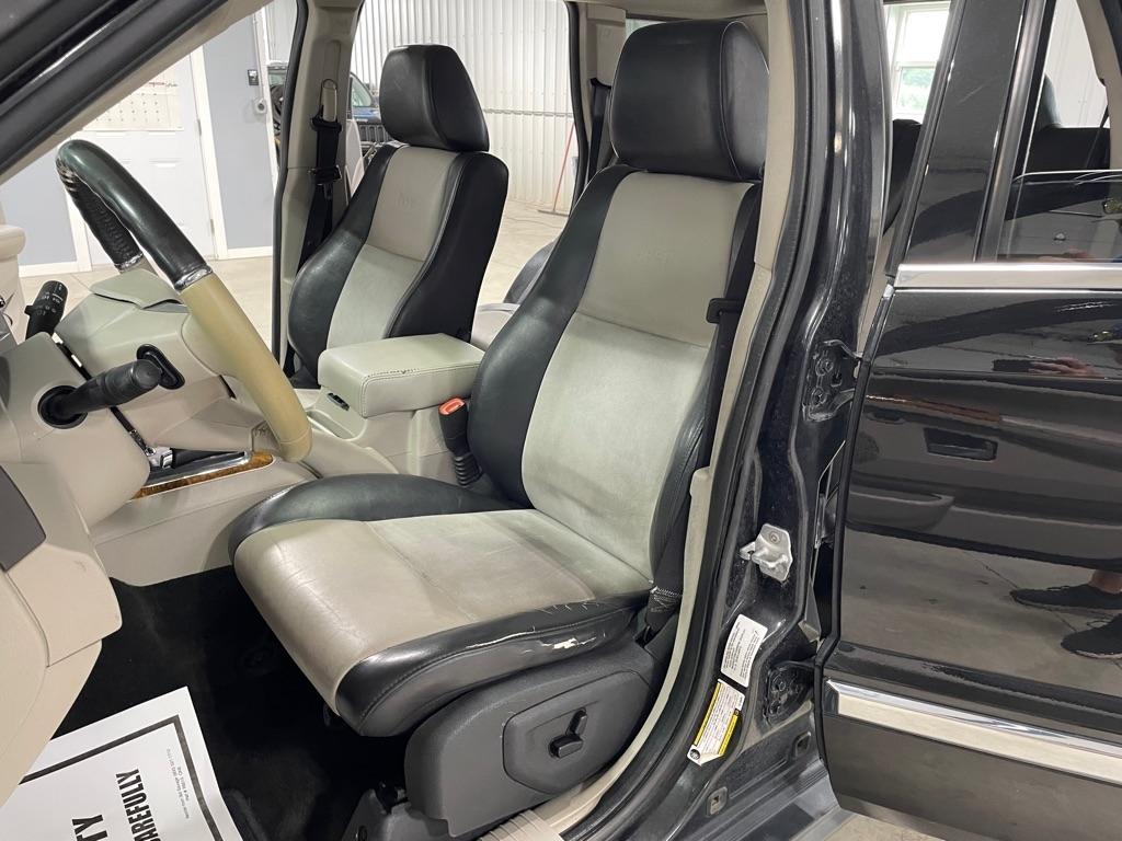 Jeep Grand Cherokee  2010
