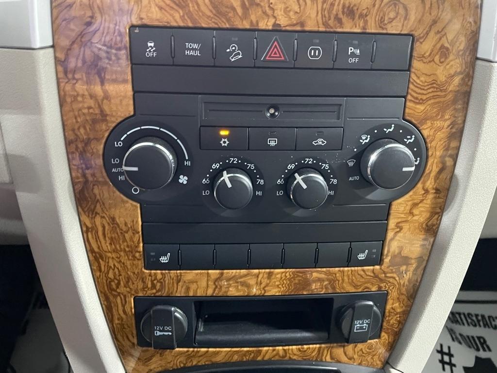 Jeep Grand Cherokee  2010
