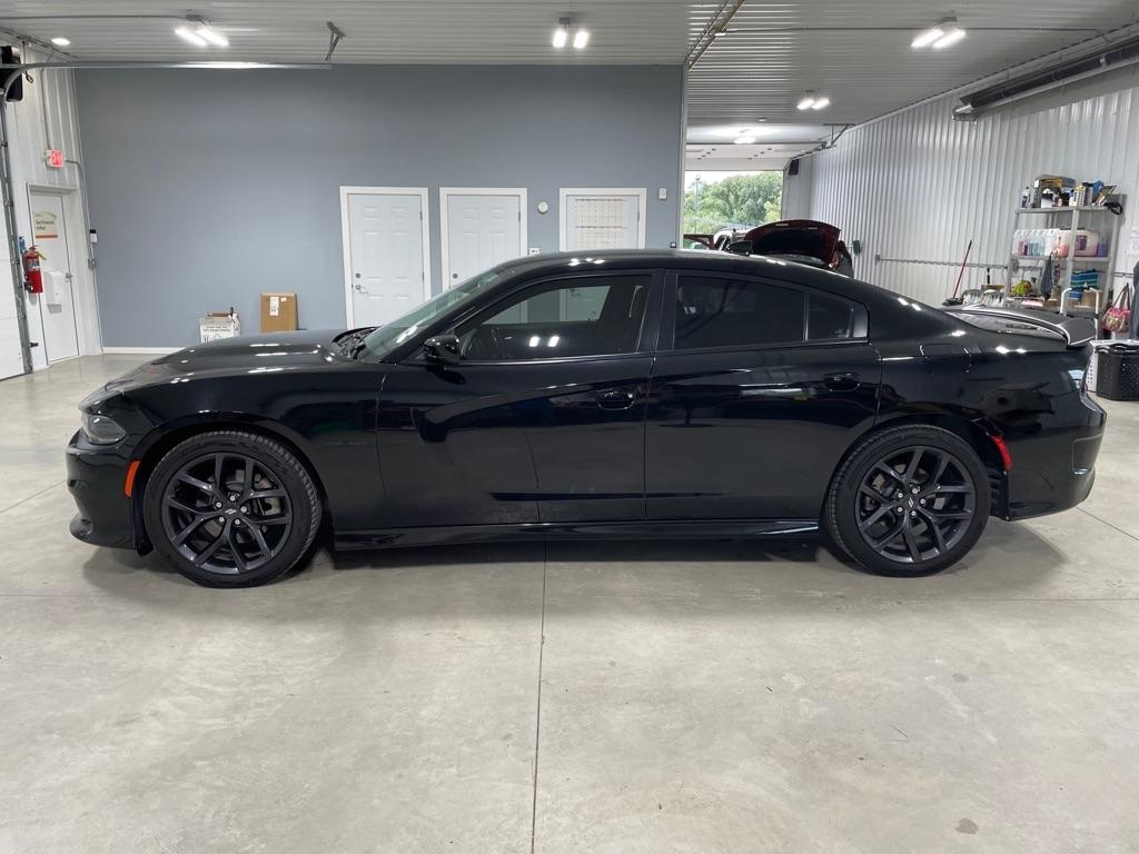 Dodge Charger  2021