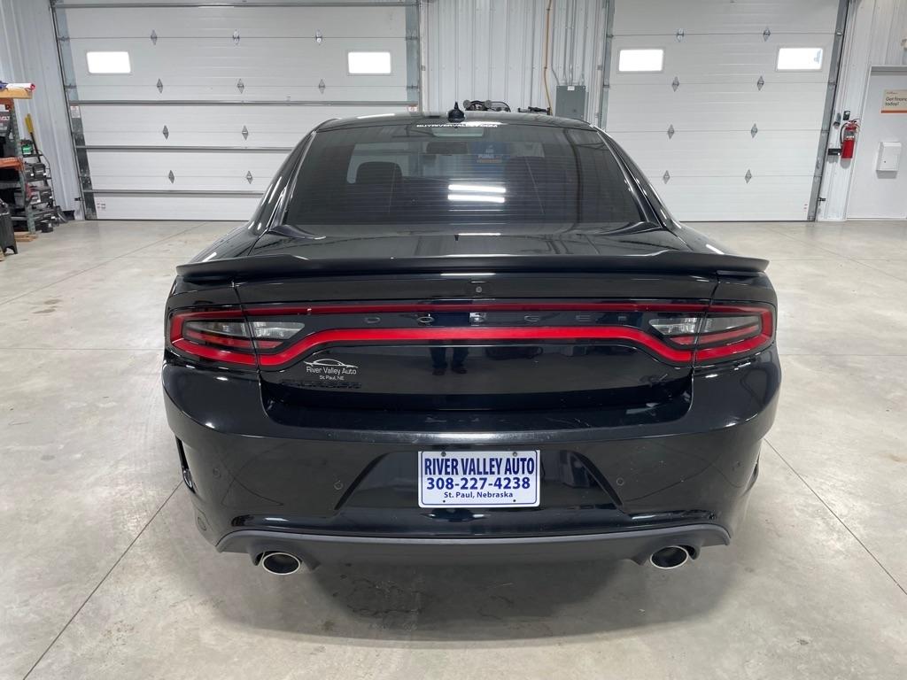 Dodge Charger  2021