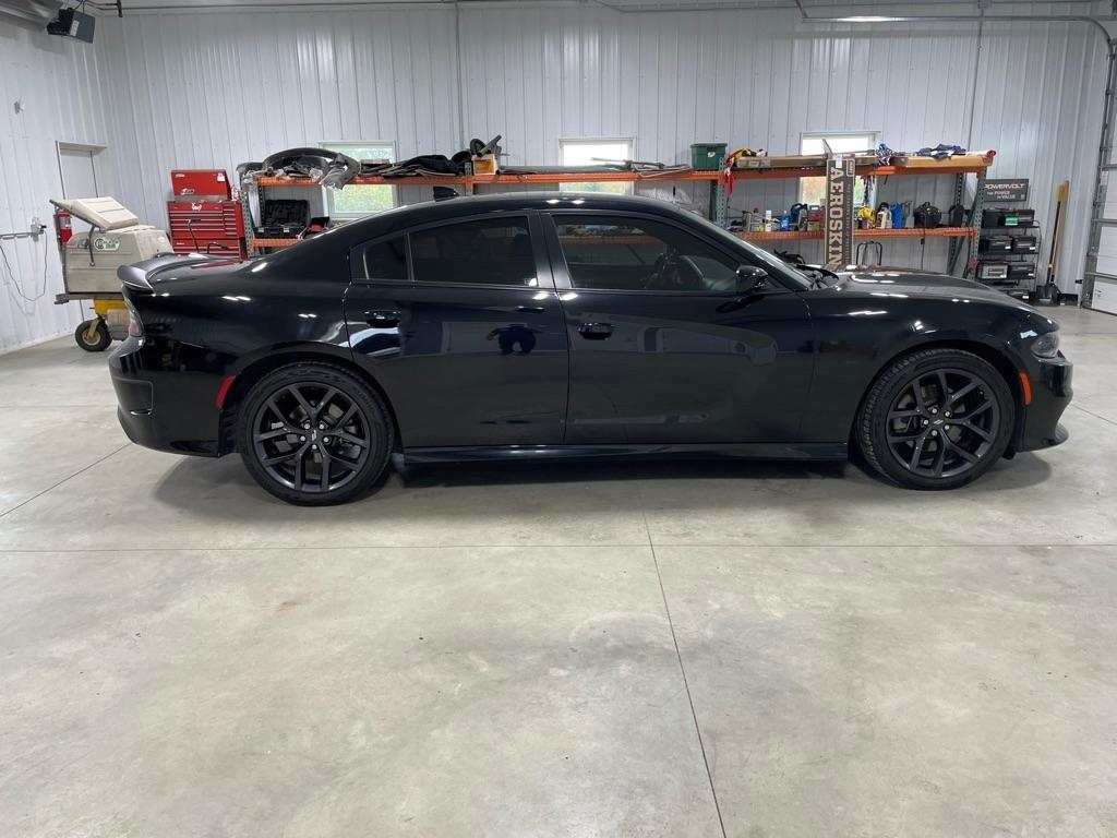 Dodge Charger  2021