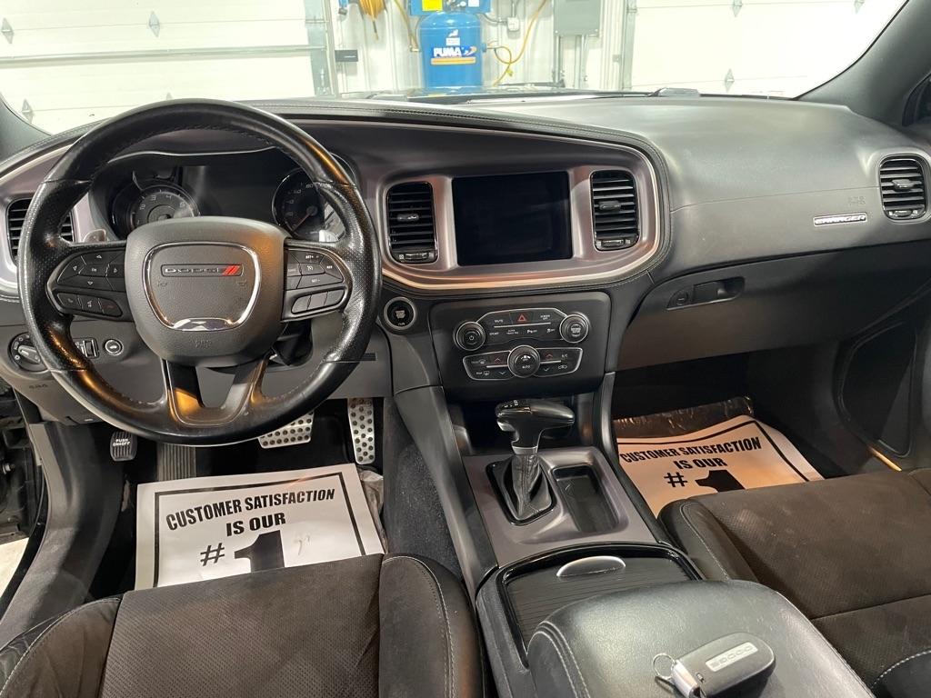 Dodge Charger  2021