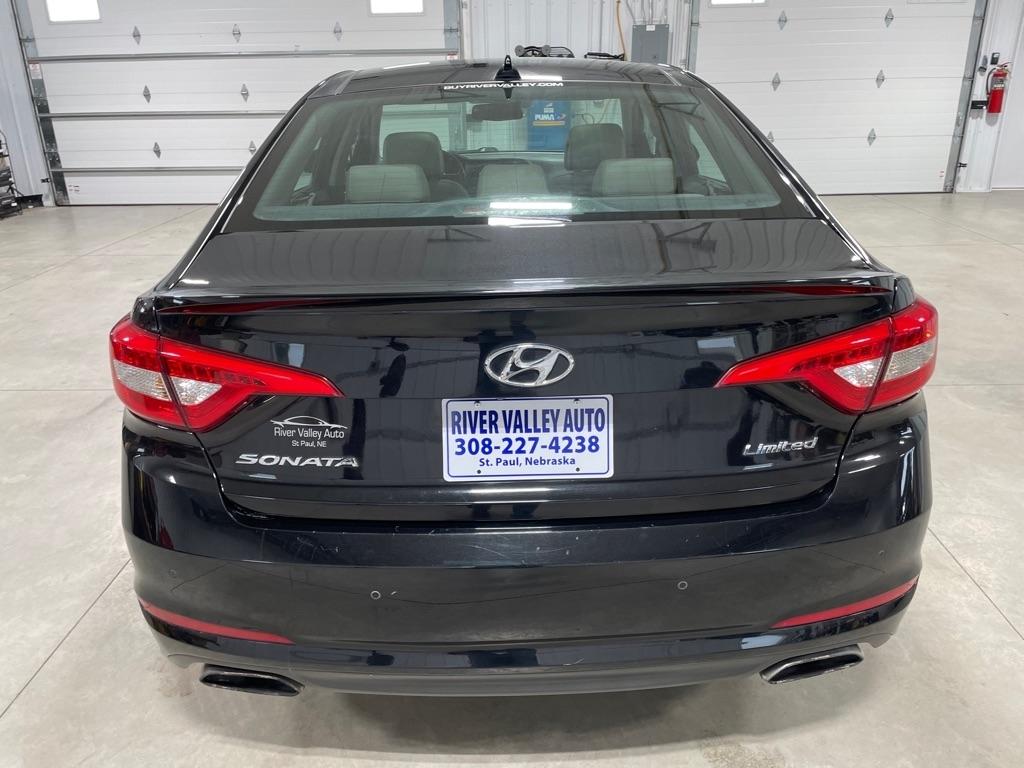Hyundai Sonata  2016