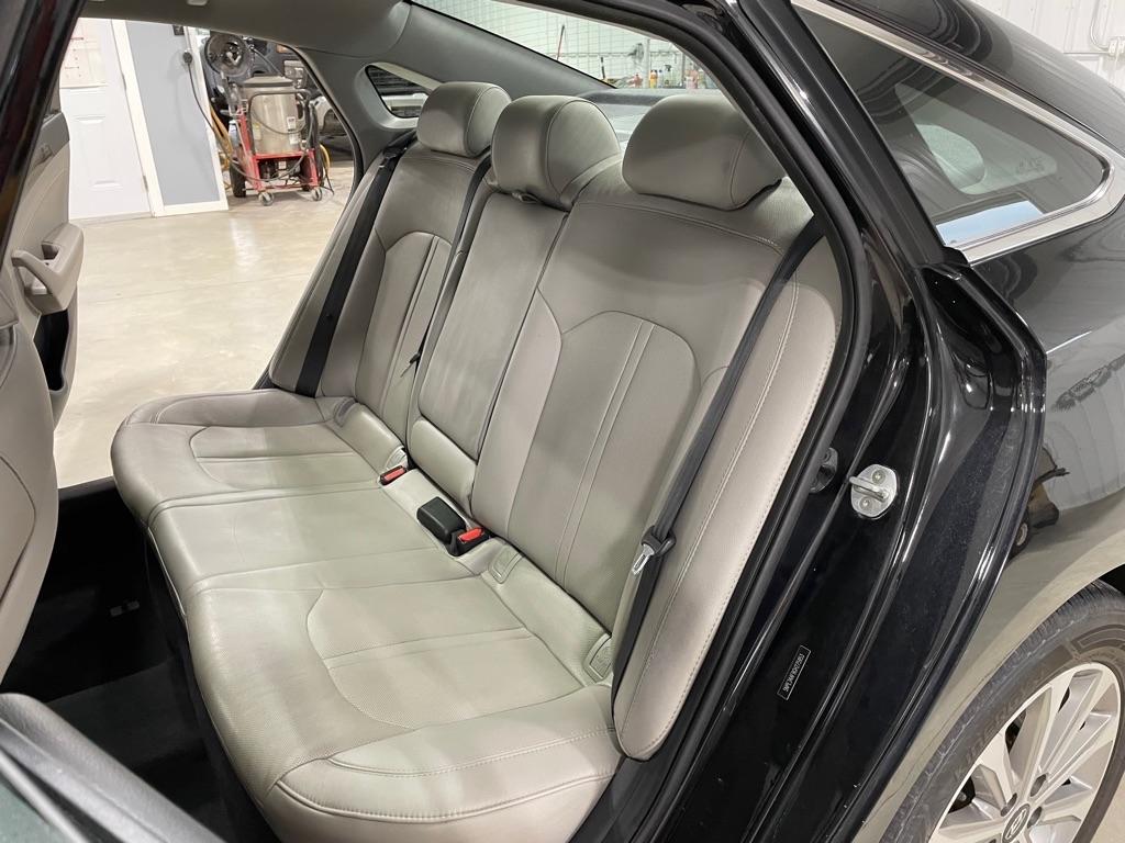 Hyundai Sonata  2016