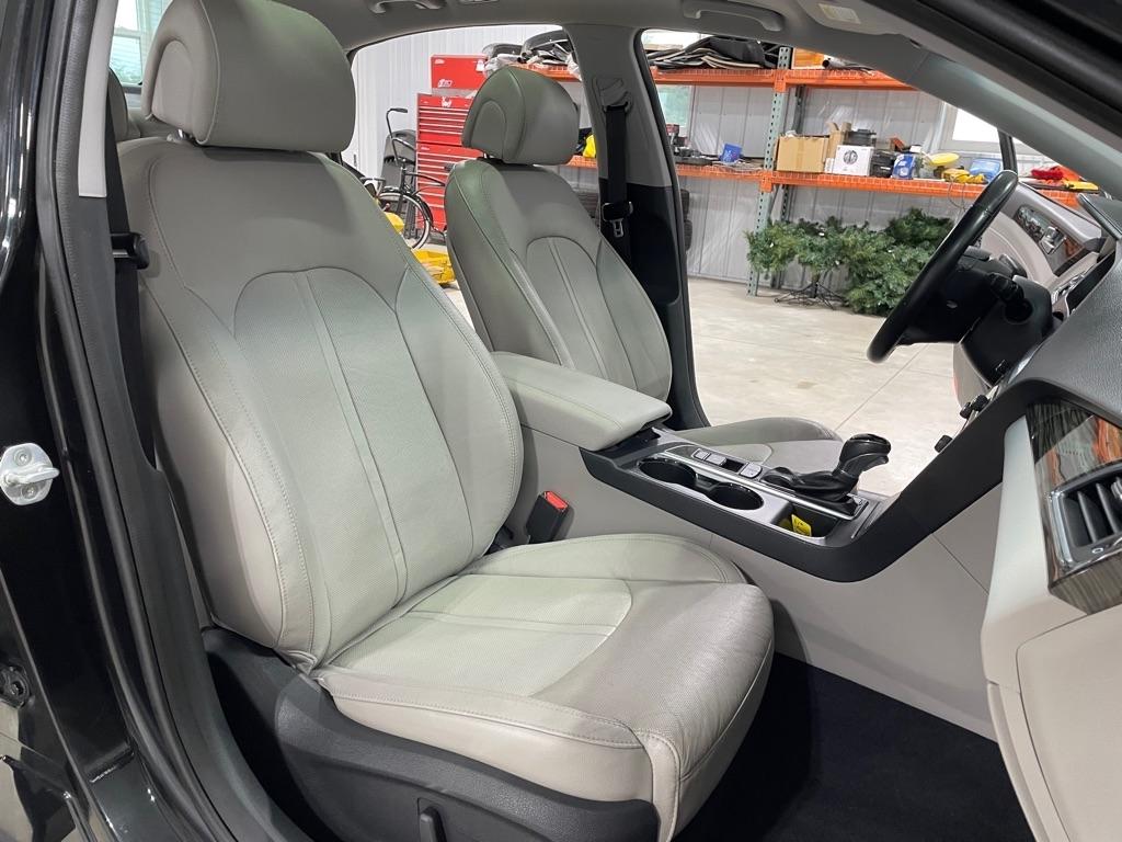 Hyundai Sonata  2016