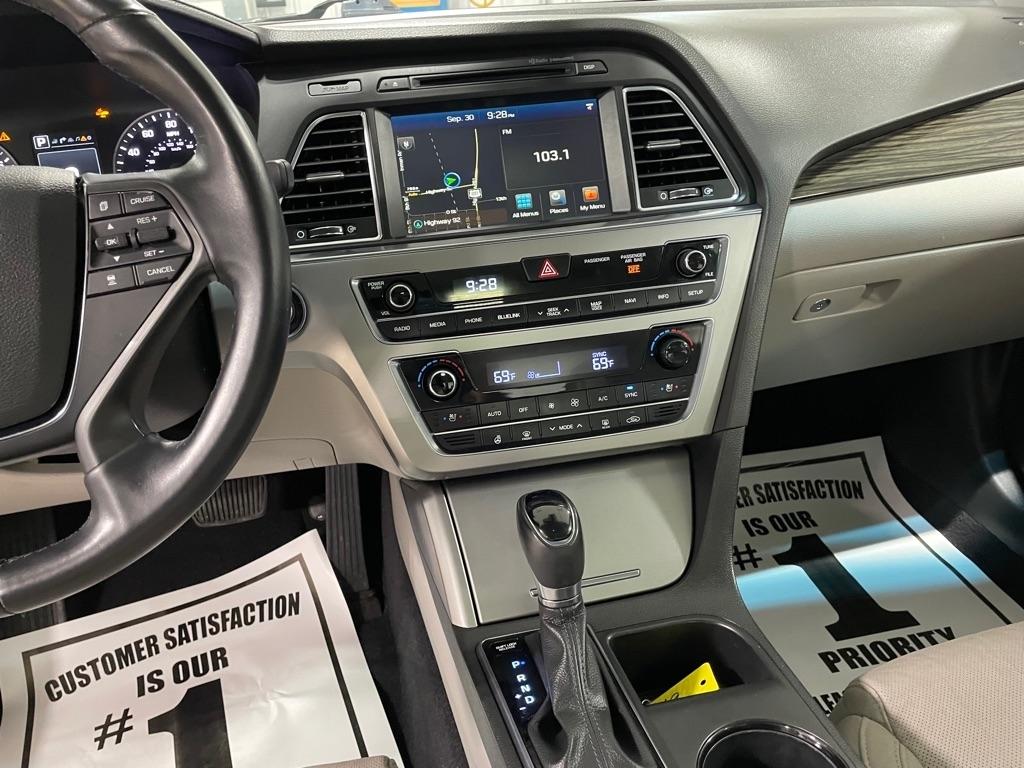 Hyundai Sonata  2016