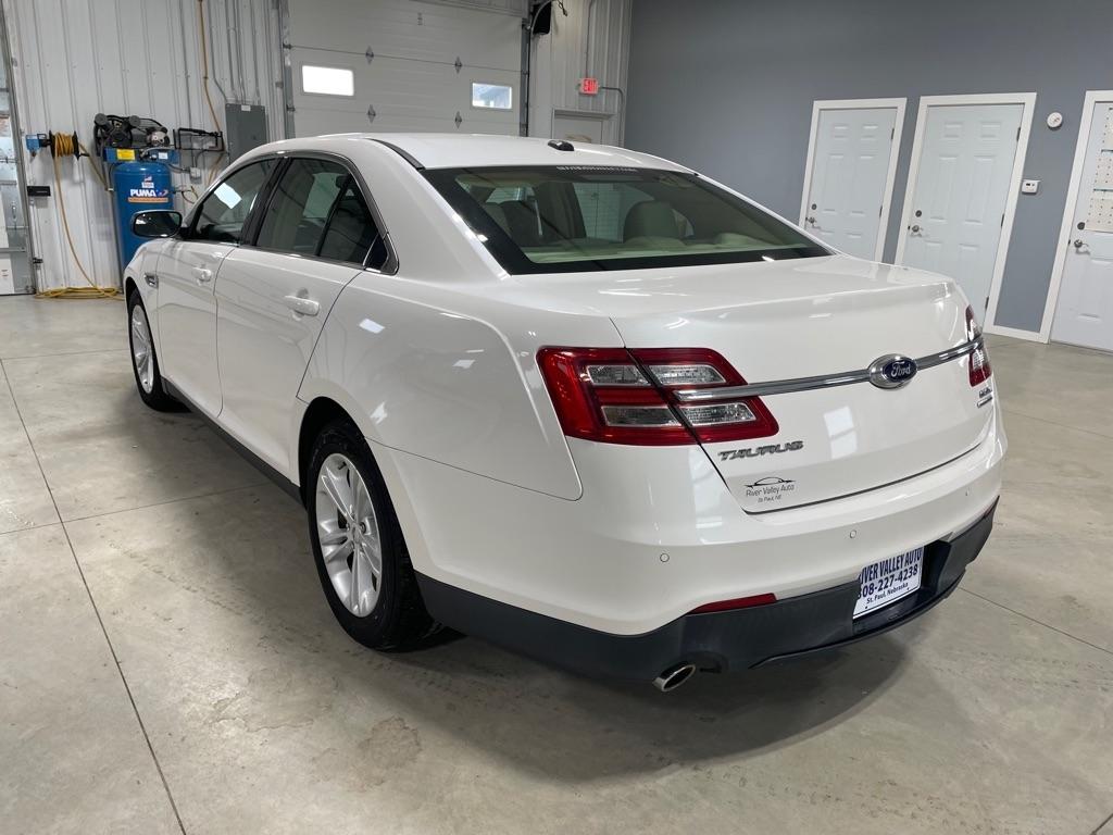 Ford Taurus SEL 2014