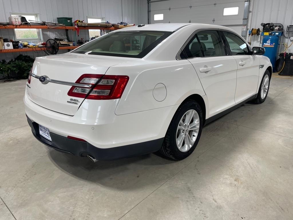 Ford Taurus SEL 2014