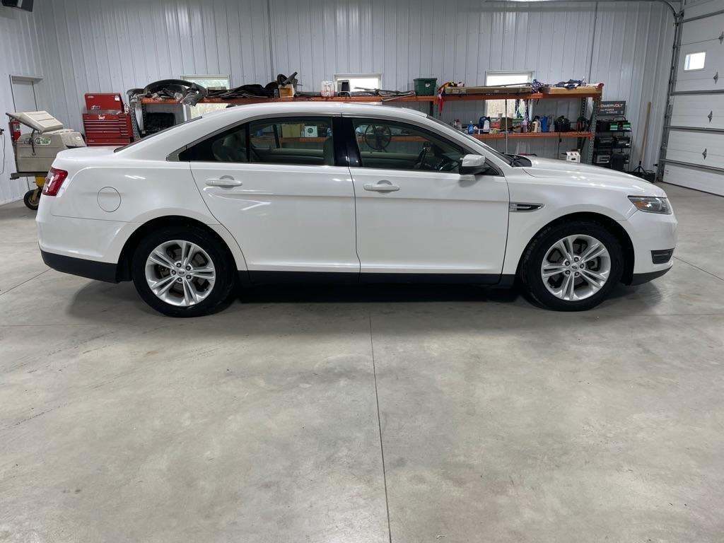 Ford Taurus SEL 2014