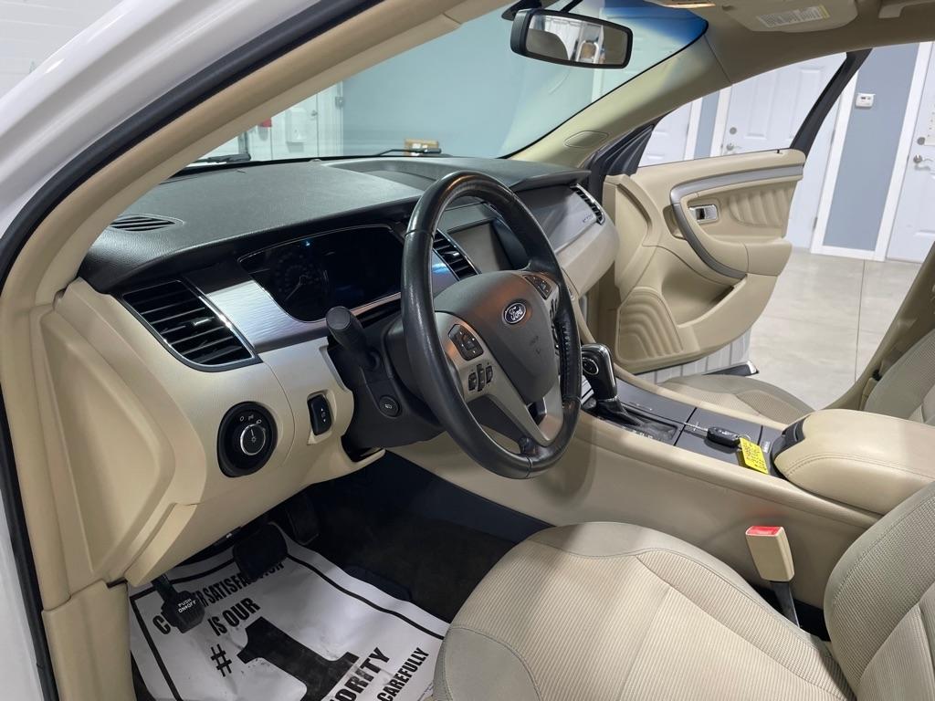 Ford Taurus SEL 2014