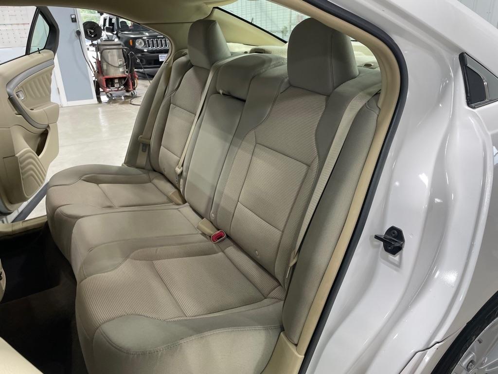 Ford Taurus SEL 2014