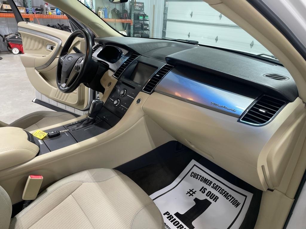 Ford Taurus SEL 2014