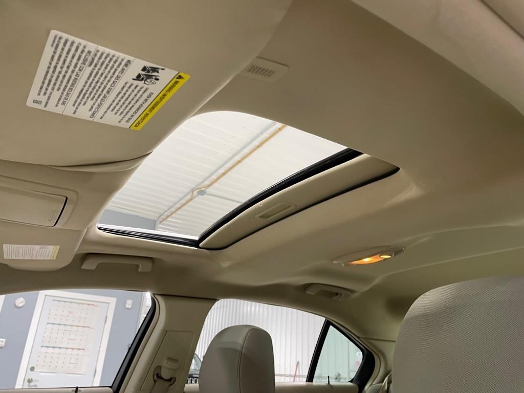 Ford Taurus SEL 2014