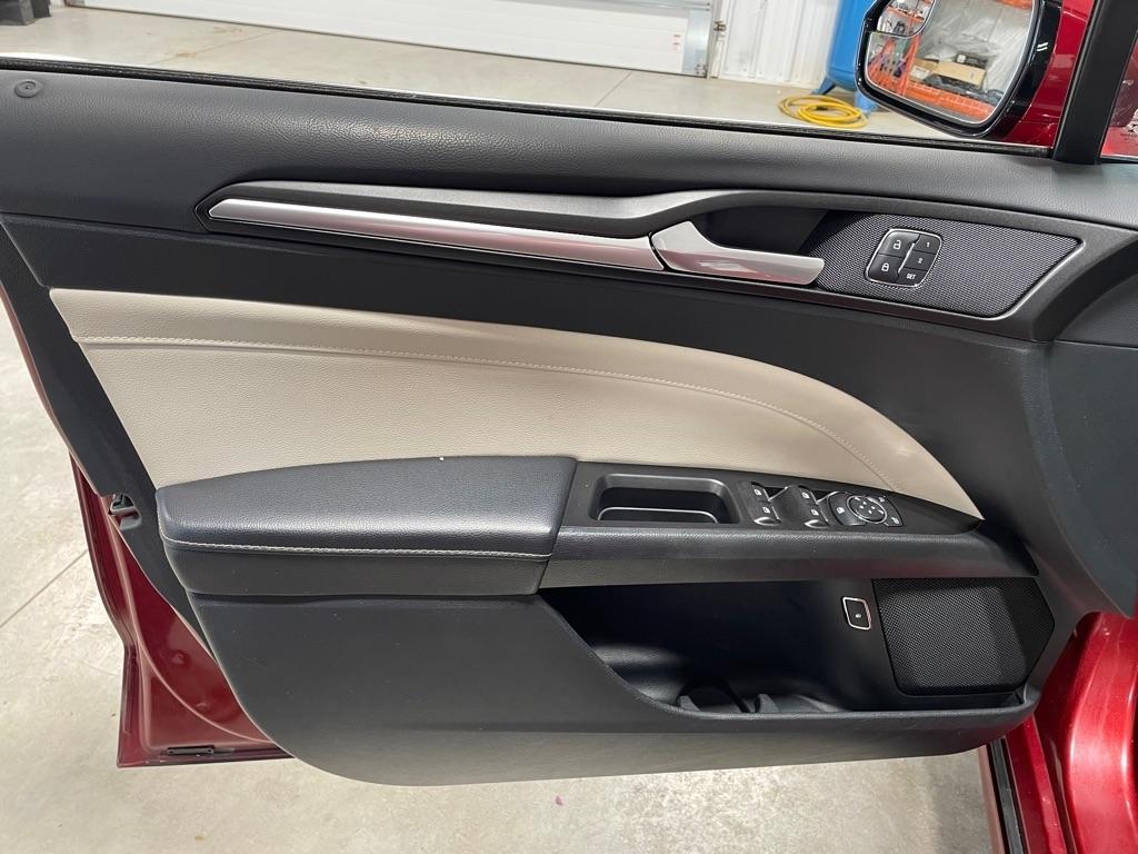 Ford Fusion Energi Titanium 2017