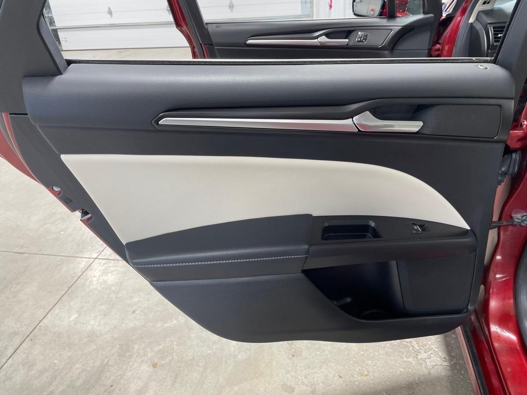Ford Fusion Energi Titanium 2017