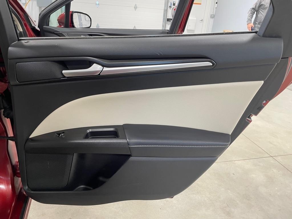 Ford Fusion Energi Titanium 2017