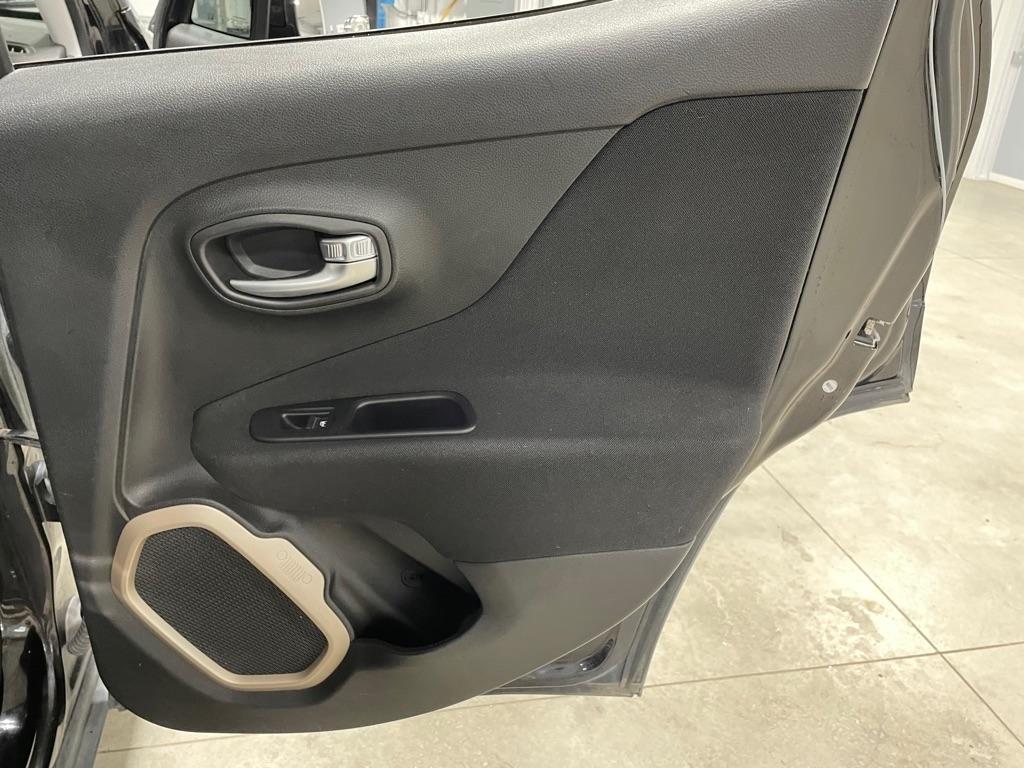 Jeep Renegade  2016