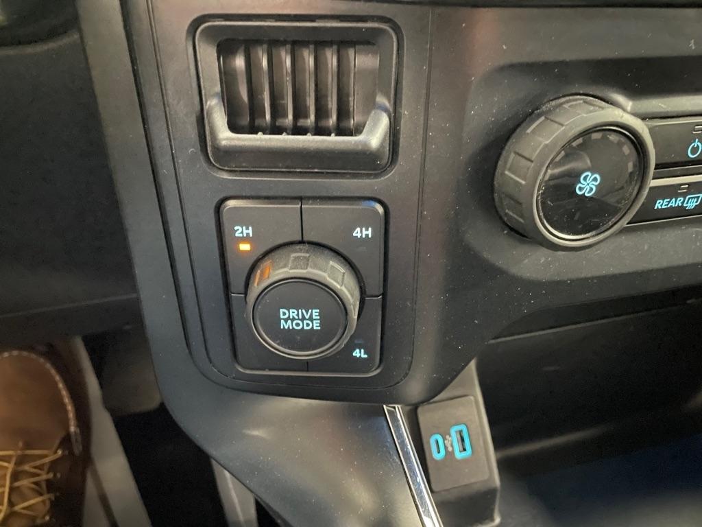 Ford F-150  2023