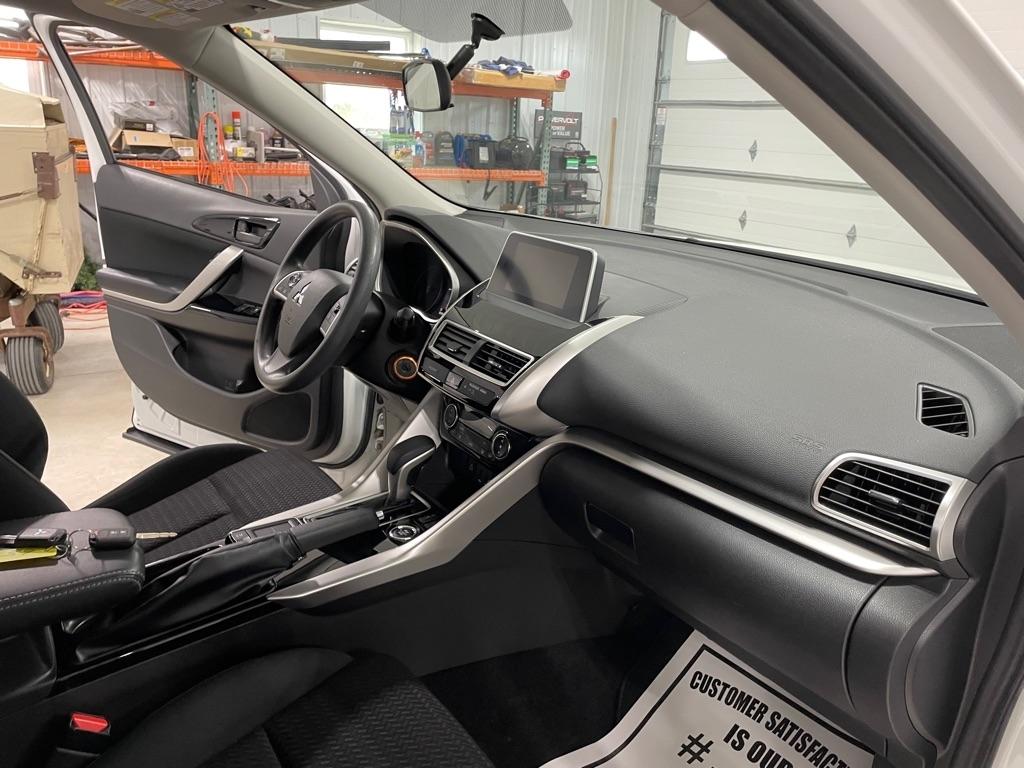 Mitsubishi Eclipse Cross  2020