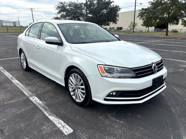 Volkswagen Jetta  2016