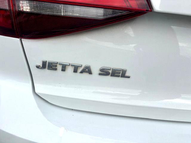 Volkswagen Jetta  2016