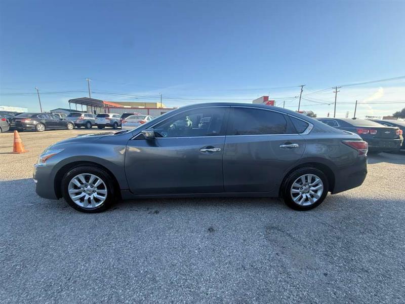 Nissan Altima  2014