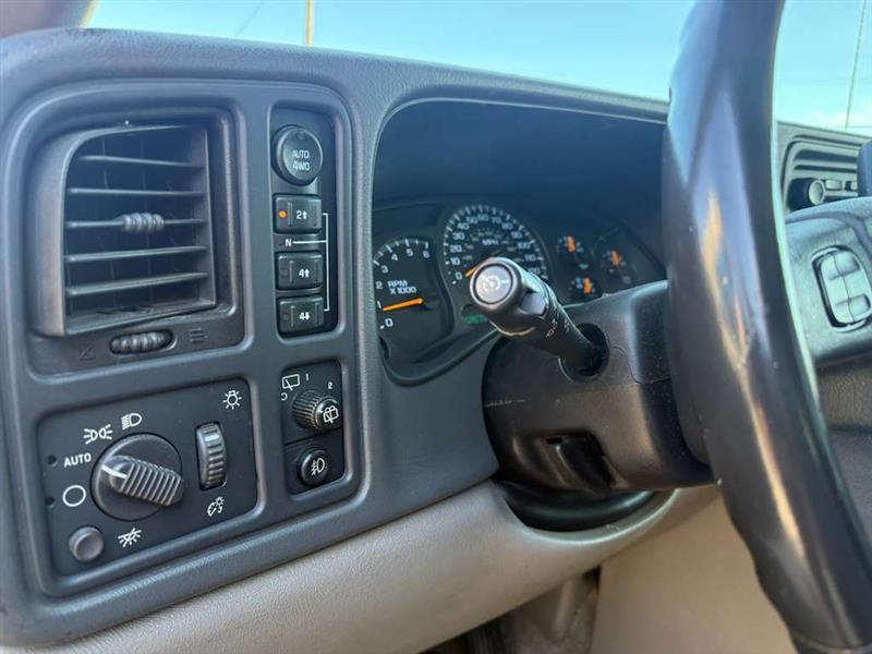 Chevrolet Tahoe  2003