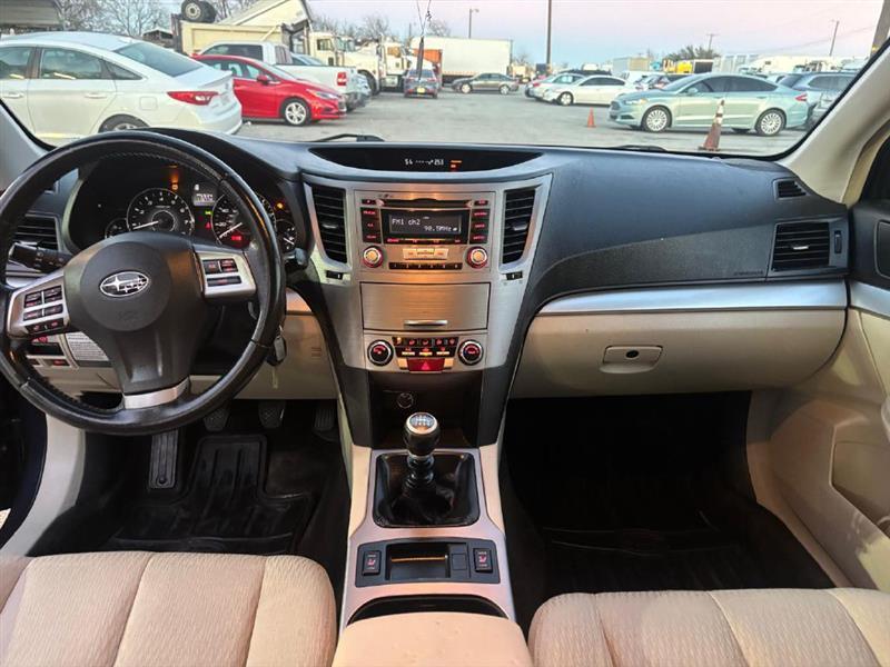 Subaru Outback  2012